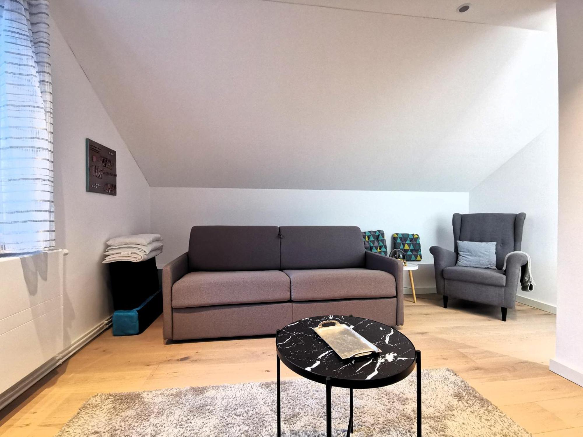 Bohnapartments Luxury Villa Berlin - 210Qm - Wintergarten - Kamin - 4 Kostenlose Parkplaetze - 6 Schlafzimmer - Neubau - Luxusausstattung Birkenwerder Esterno foto